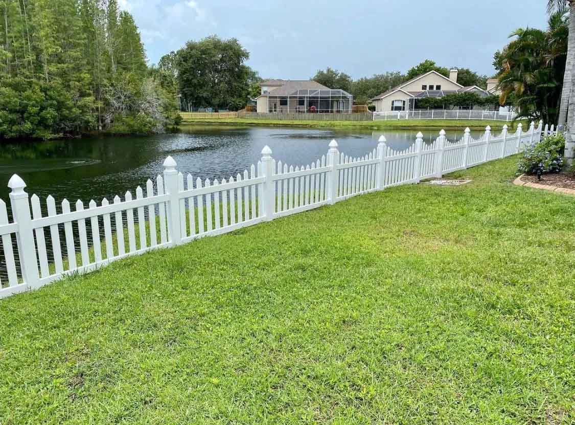 Vinyl fence company in the Tampa Florida area.
