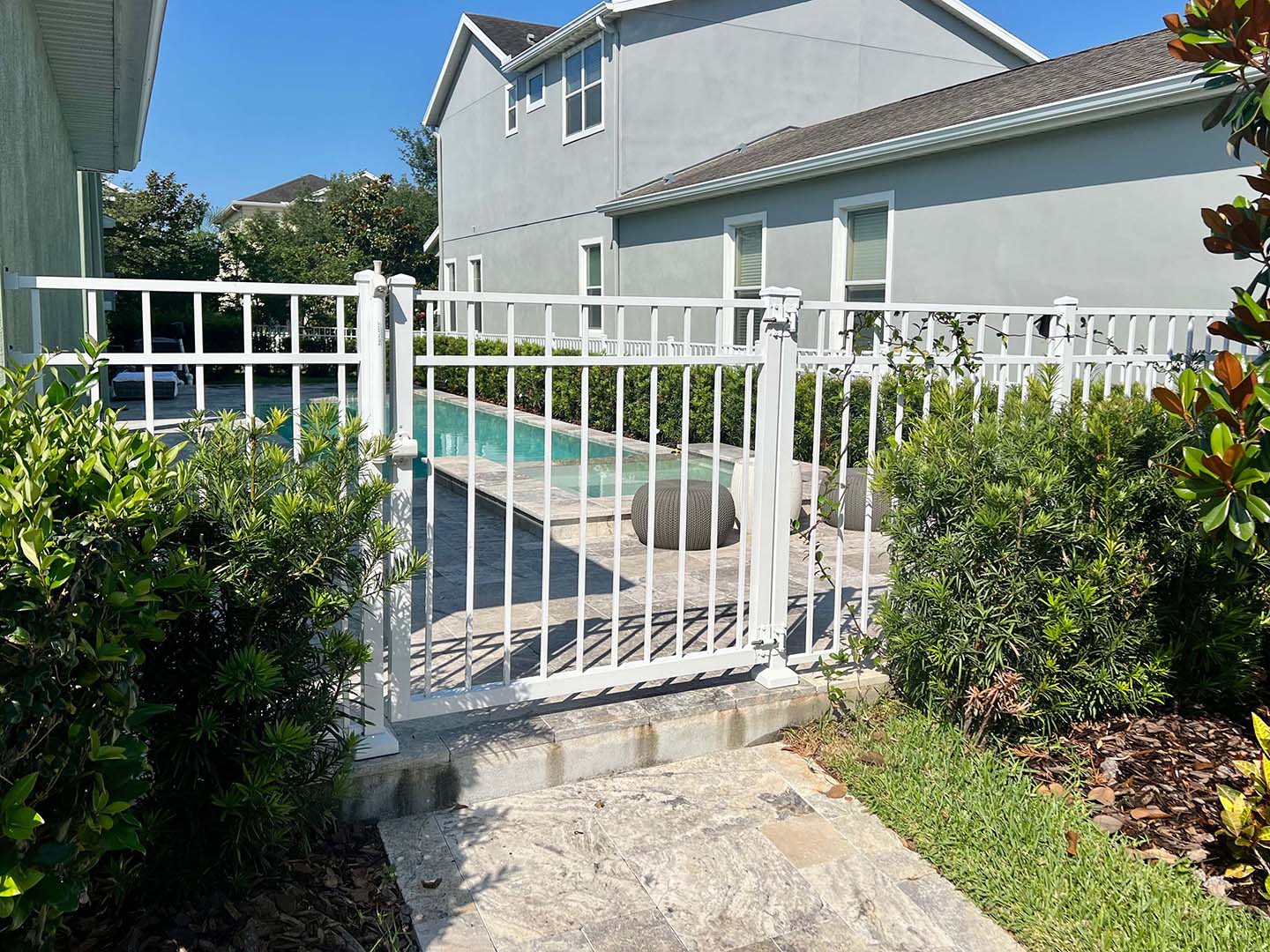 aluminum fence Lutz Florida